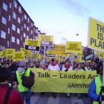 Greenpeace Aktivisten auf dem Weg durch Kopenhagen II